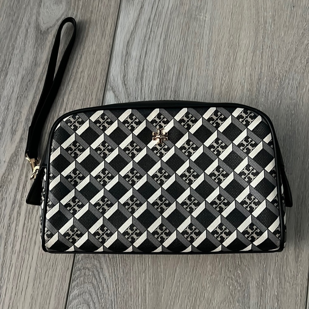 Tory Burch Clutch/Wristlet